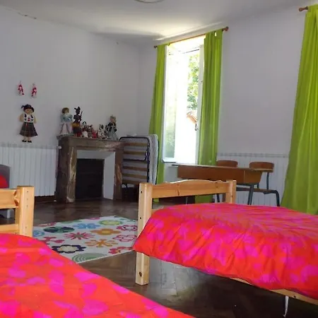 Holiday home Grande Maison Familiale Xixieme Jausiers