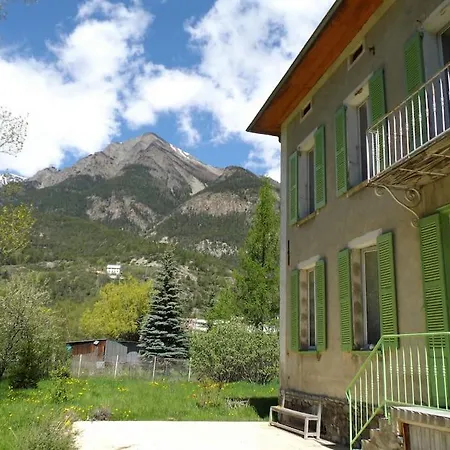 Holiday home Grande Maison Familiale Xixieme *